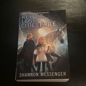 Keeper of the Lost Cities: Exile Book